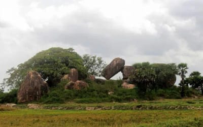 Ruinas del templo de Veddagala